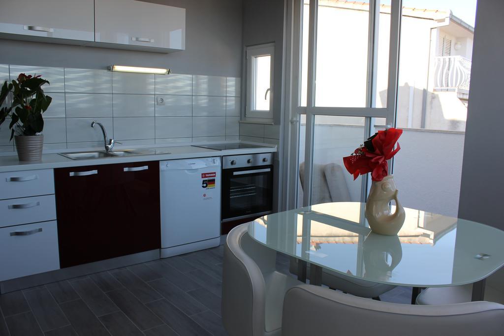Kike&ana Apartment Split